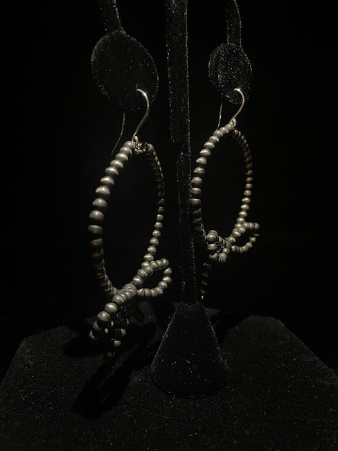 Genuine Southwestern Navajo Pearl | Round Earrings - Regul Silver