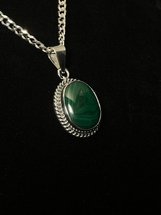 Enchanting Malachite and Sterling Pendant - Nature's Beauty - Regul Silver