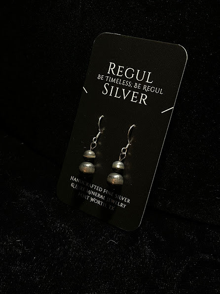 Lovely Artisan Sterling Silver Navajo Pearl Earrings - Regul Silver