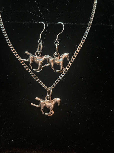 Western Rodeo-themed Horse | Earrings - Regul Silver