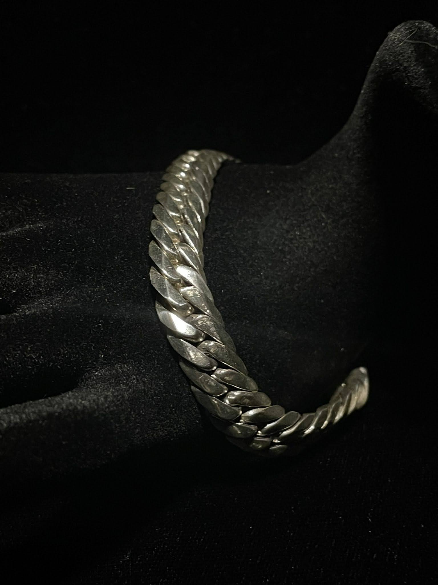 Cuban Link Bracelet 6mm Sterling - Handcrafted for Luxury - Regul Silver